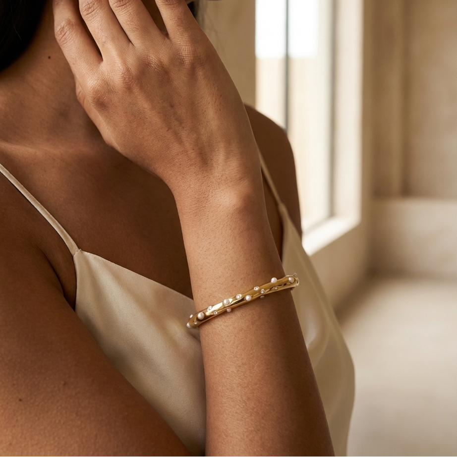Elowen Pearl Glow Cuff