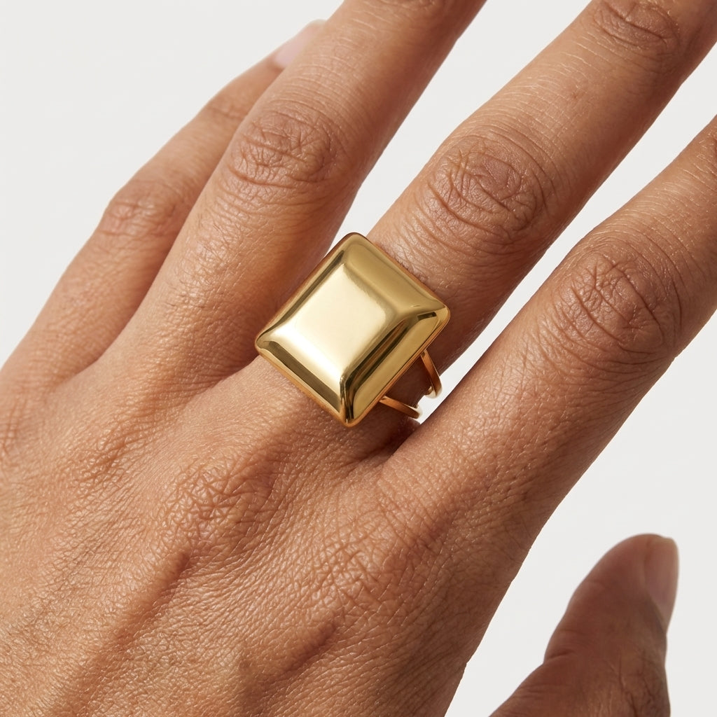 Astra Bold Square Ring